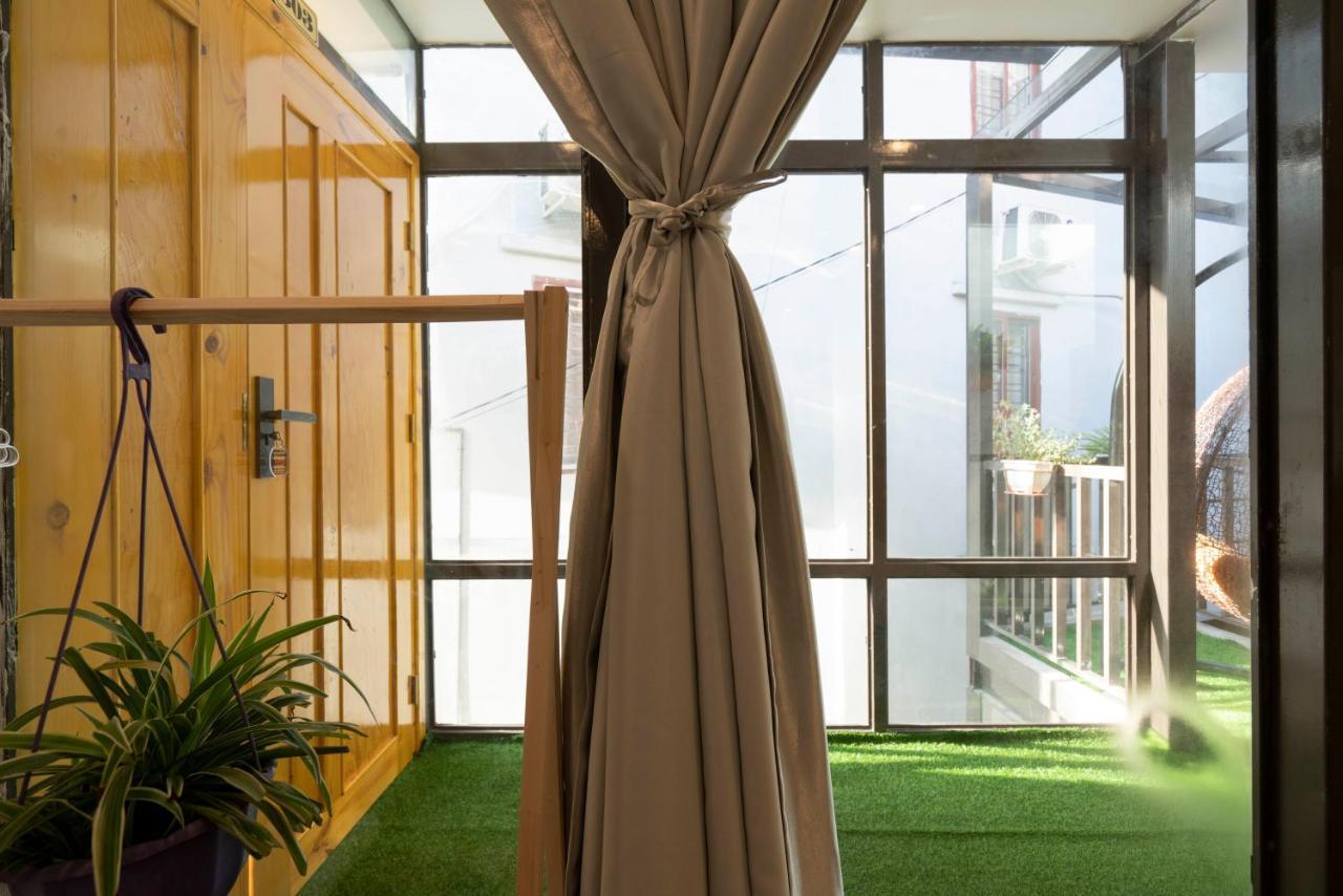 Private Room In Halong Center-Almor Homestay Ha Long Exterior photo